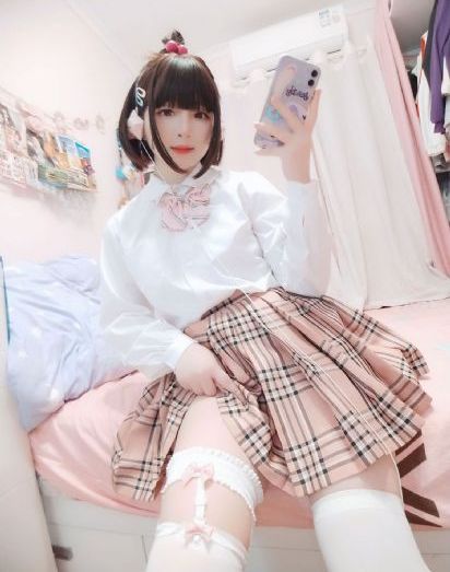 国产精品国色天香_电影未删减版