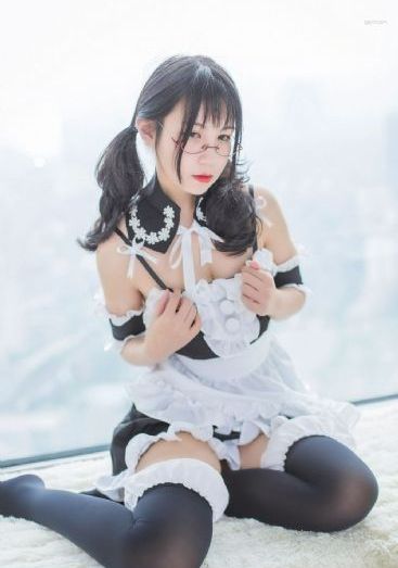 欧美老头和老太_高清完整视频观看