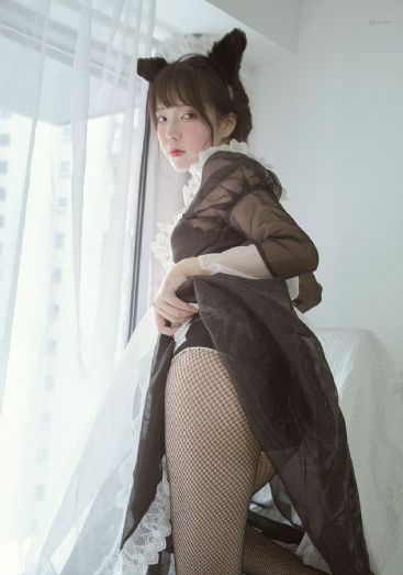 欧美美女人体theac_超清全集免费观看