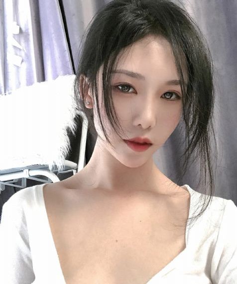 欧美三级跳比赛_BD英语超清在线观看