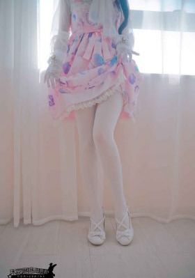 欧美服装流行色系_BD韩语动漫在线观看
