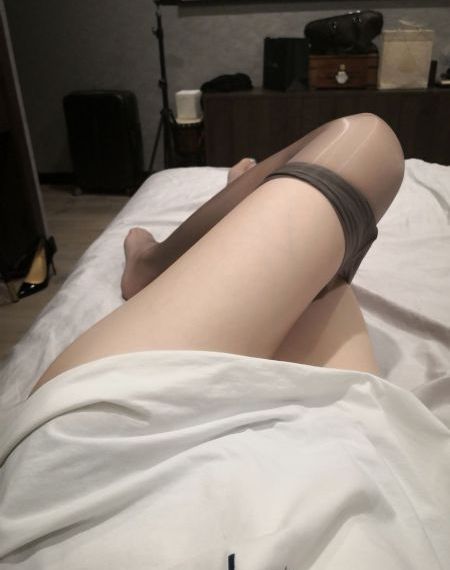 欧美带毛的打真军大尺度电影_土豆网在线观看