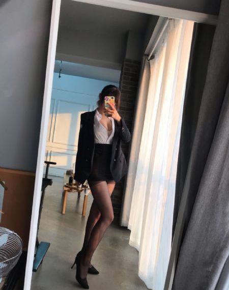 欧美淫妇_BD英语在线播放
