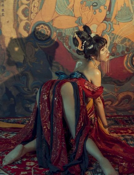 亚洲欧洲欧美自拍偷拍_720高清视频播放
