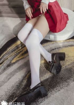 欧美复古西装男人_1080动漫在线观看