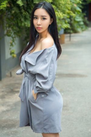 欧美唇泥试色_BD英语高清视频观看