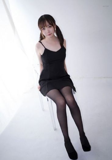 日韩女装免费铺货_2022在线观看