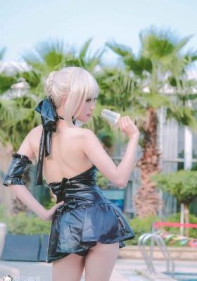 欧美肥婆另类xx_BD英语在线观看完整版