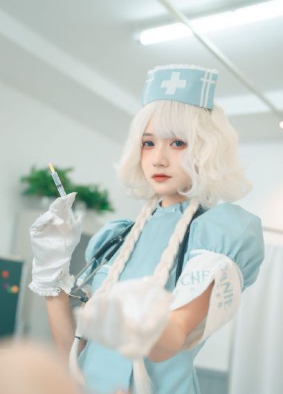 欧美丝袜人妻制服丝袜_BD国语高清免费观看