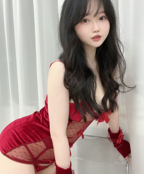 欧美情侣恶搞_1080P最新电影在线观看