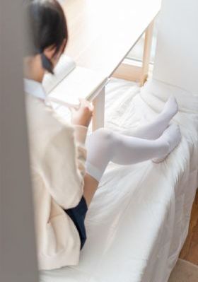 欧美成人无码av片_BD英语在线播放观看