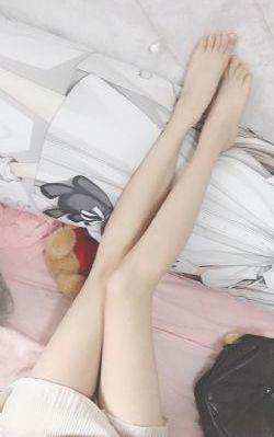 精品国产卡一卡二卡三卡四_1080全集免费播放